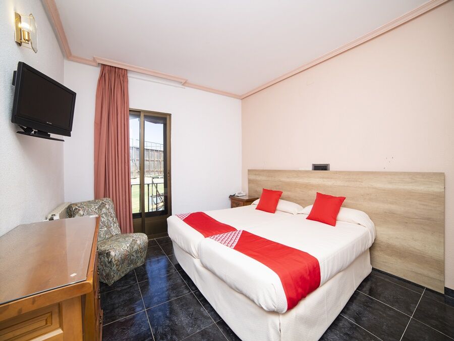 Hotel El Prado By Vivere Stays Carrascosa del Campo Exterior photo